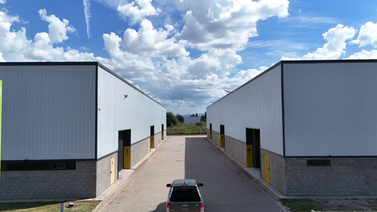 Foto de Nave Industrial a Estrenar 1.500 m² – Altura 9 m – Acceso para Tránsito, imagen 1