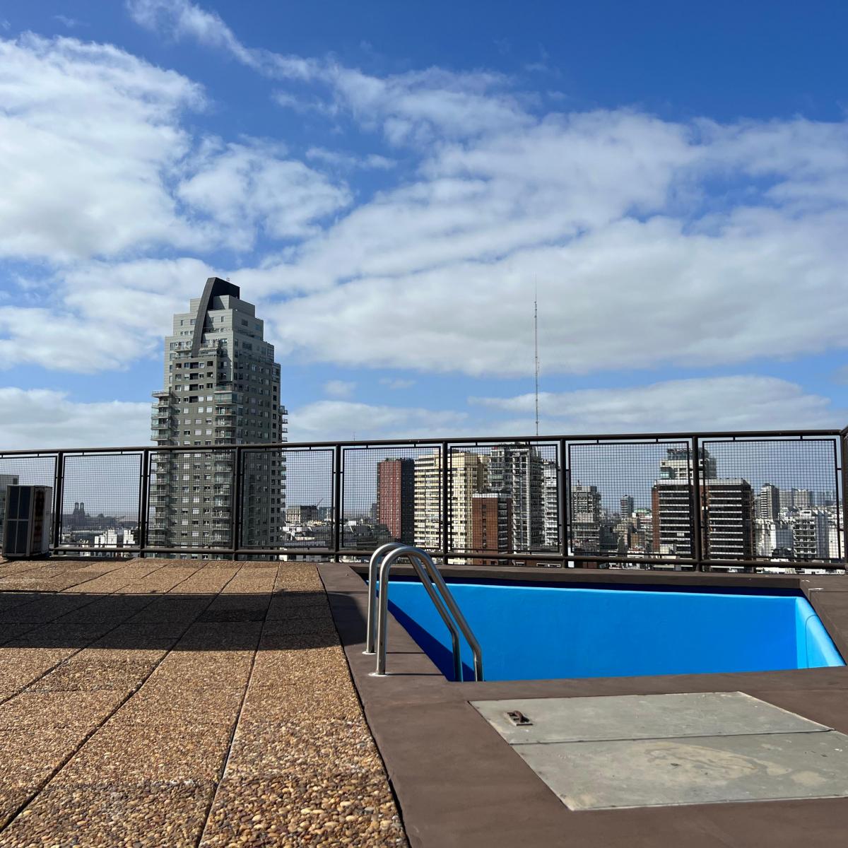Triplex con Vista 360 con Terraza / Pileta / Parrilla y Solarium Propios 4