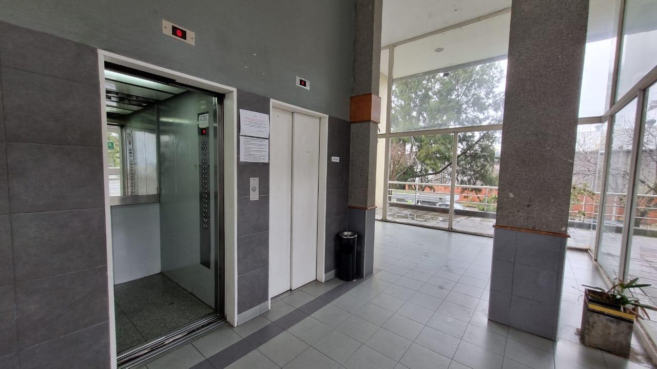 Foto de Departamento en alquiler Zona Avellaneda, imagen 5