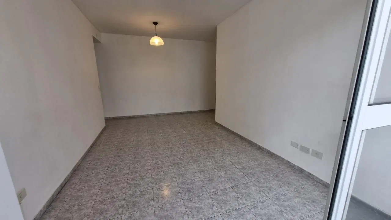 Departamento en alquiler Zona Avellaneda 3