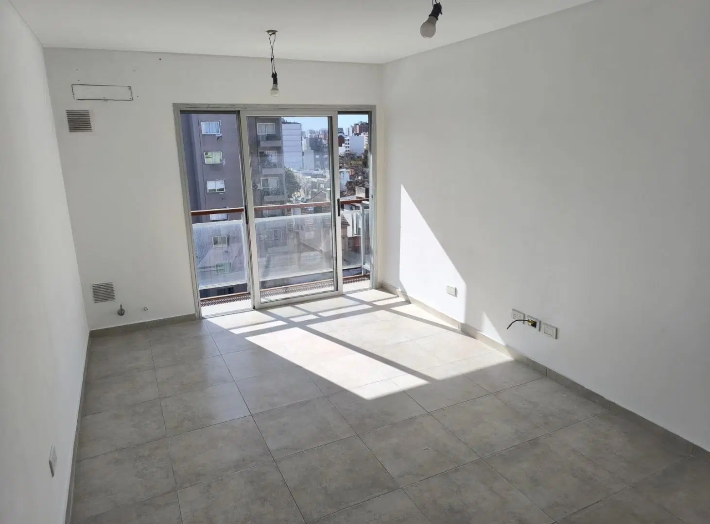 Departamento en alquiler en Moron 2 amb con cochera 4