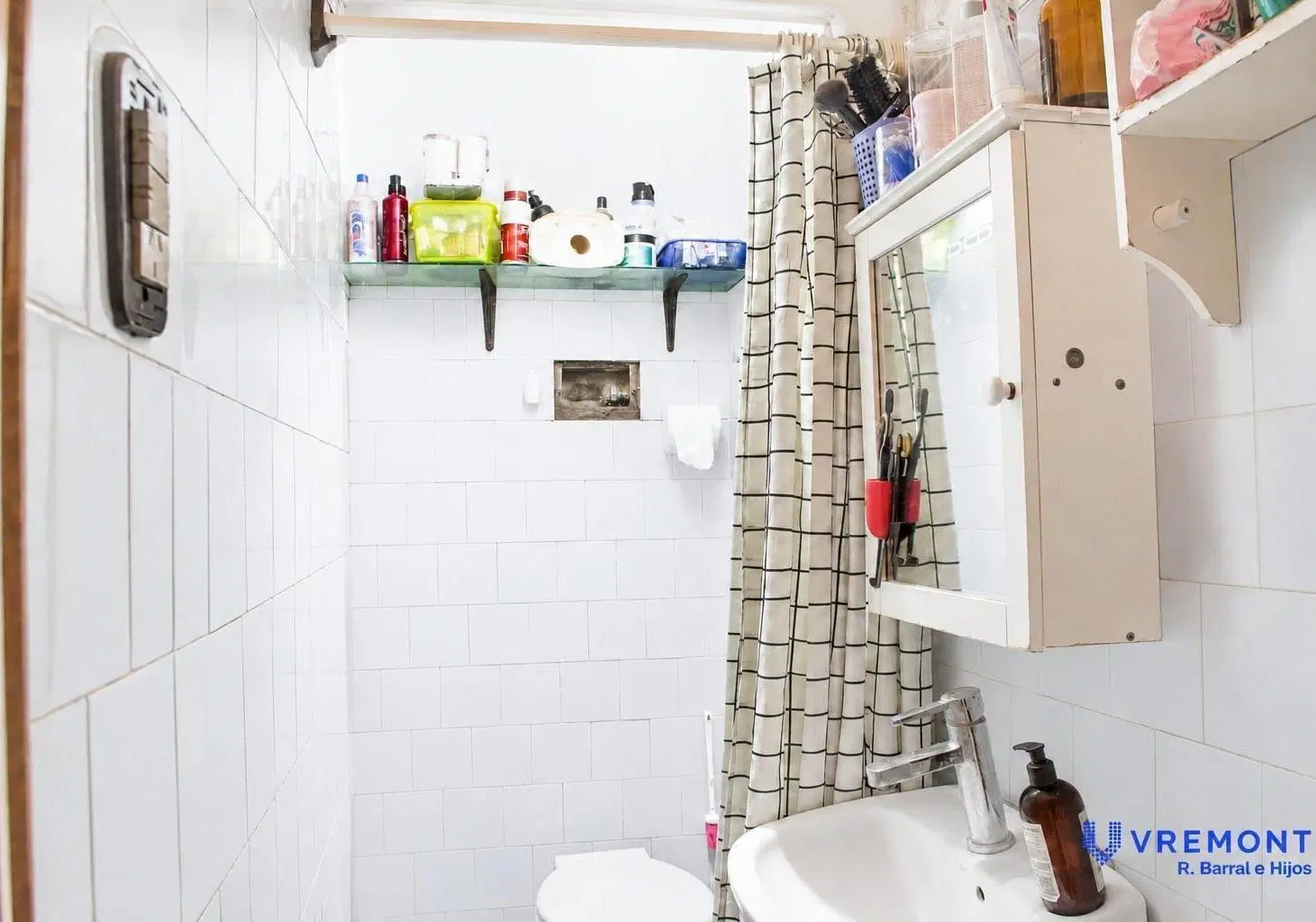 Casa en Venta 4 ambientes en Lugano 3