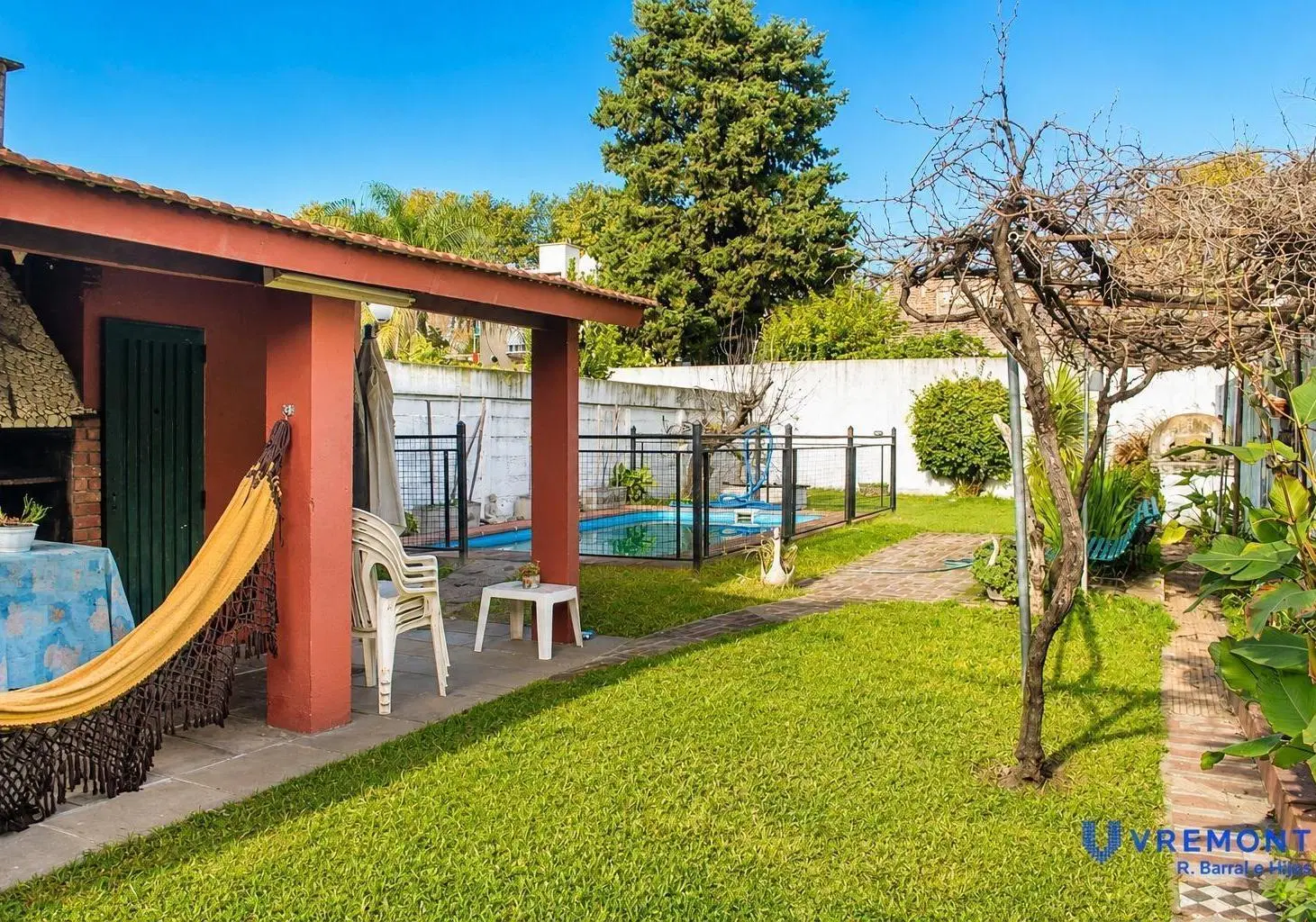Casa en Venta 4 ambientes en Lugano 5