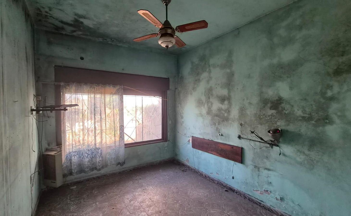 Foto de VALOR NEGOCIABLE!!!! Casa en Venta 3 ambientes Galpón en Lugano, imagen 3