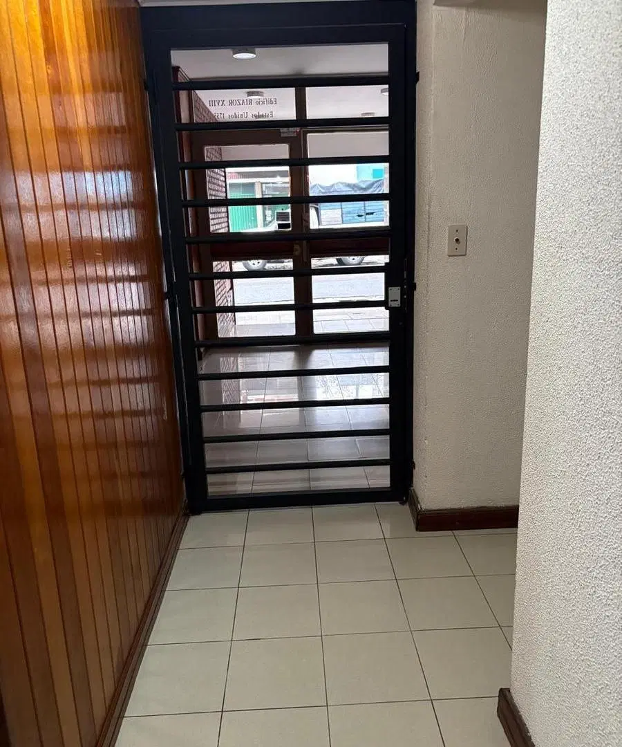 Departamento en Monserrat 5