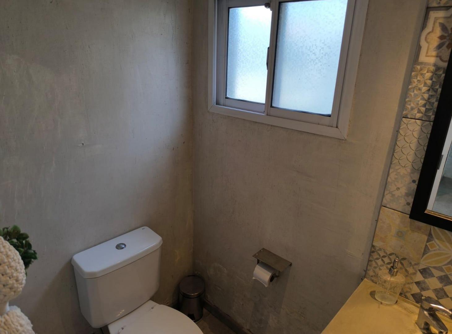 Foto de Casa en Alquiler en lote interno Barrio Privado Alvarez del Bosque, imagen 5