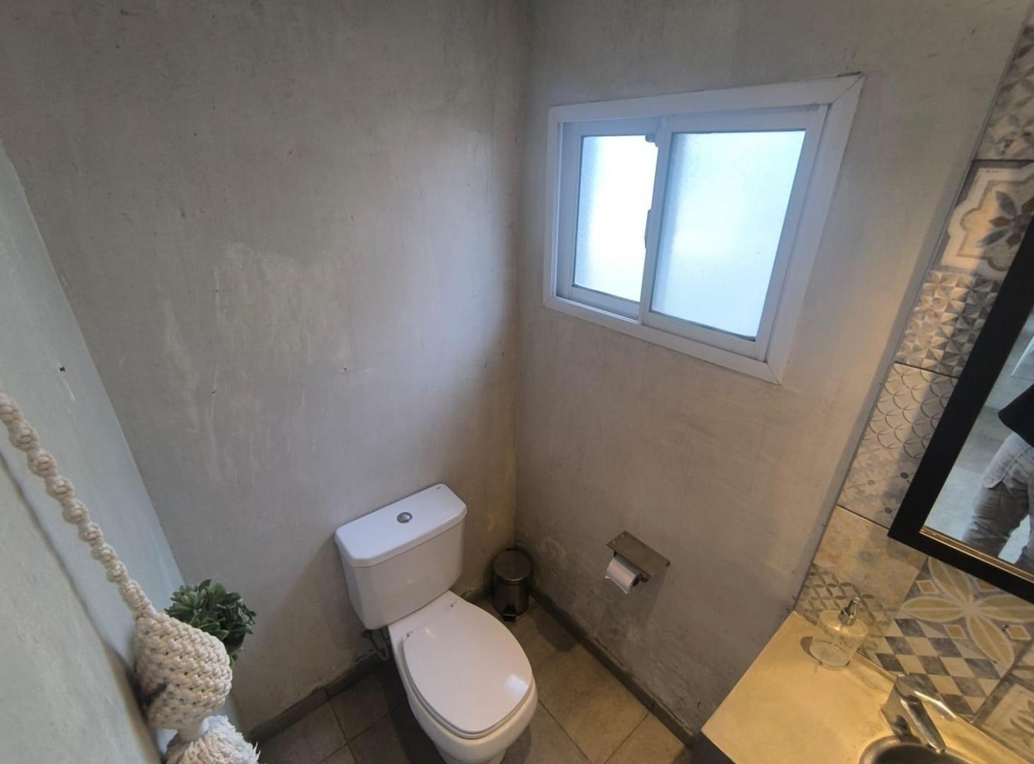 Foto de Casa en Alquiler en lote interno Barrio Privado Alvarez del Bosque, imagen 3