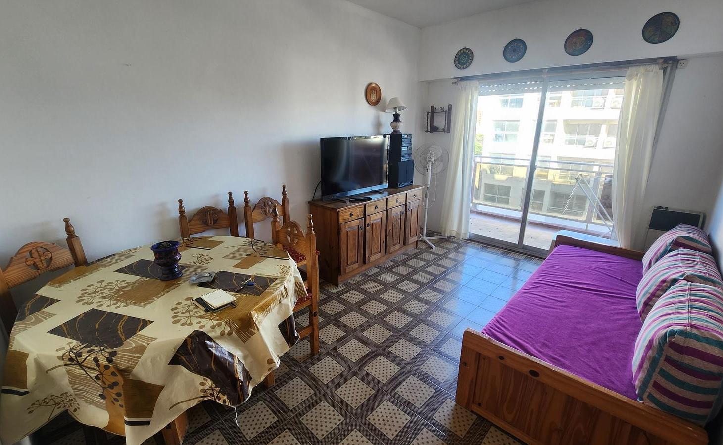 Foto de Se vende Departamento 2 ambientes en Villa Gesell, Costa Atlántica., imagen 1