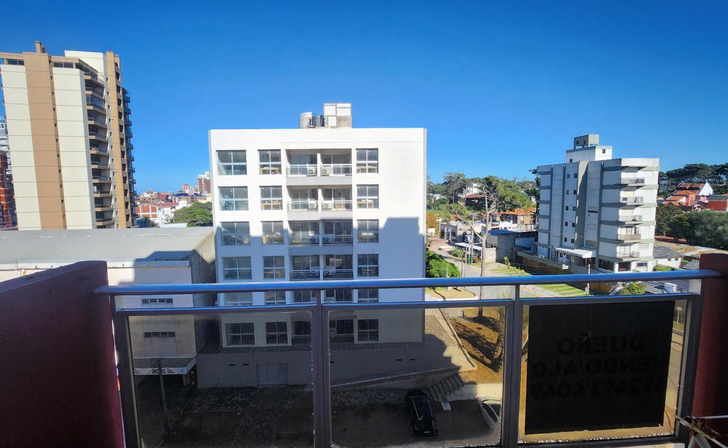 Foto de Se vende Departamento 2 ambientes en Villa Gesell, Costa Atlántica., imagen 3