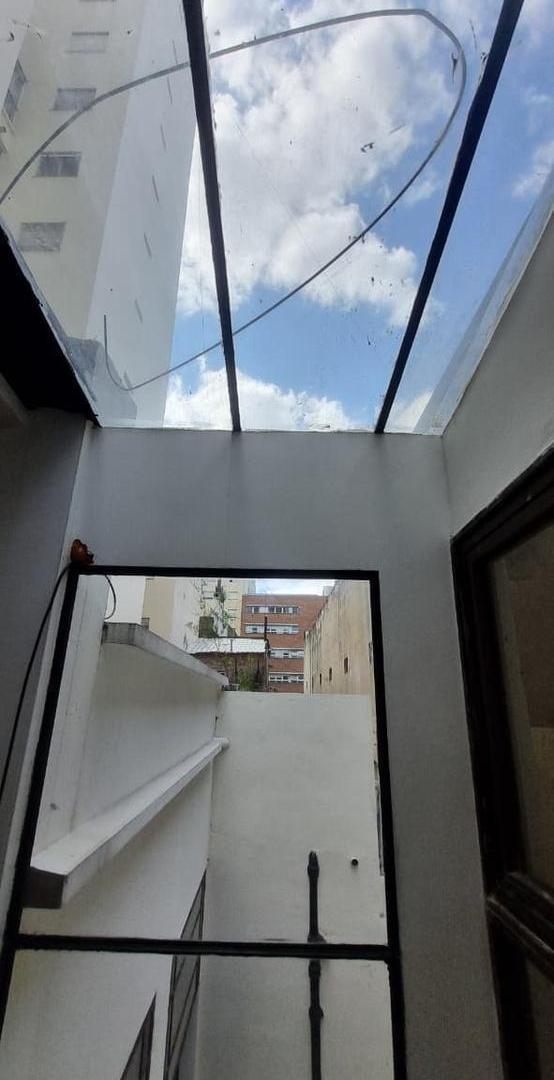 Foto de PH con patio y terraza reciclado, imagen 5