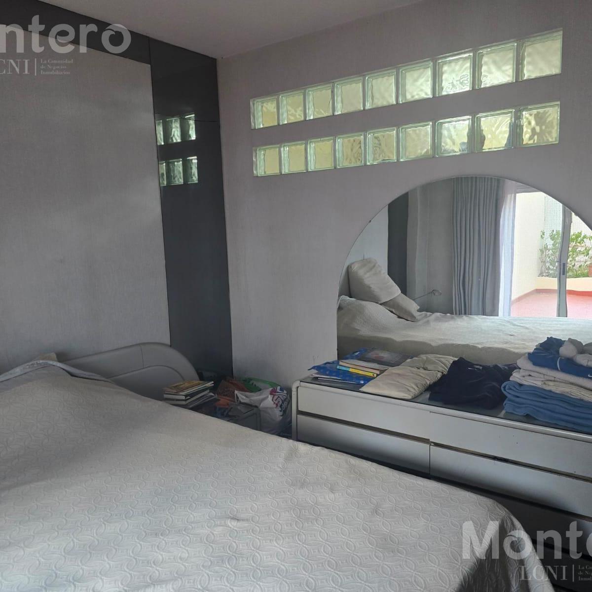 Foto de Venta,4 Ambientes, gran patio, balcon, cochera, imagen 5
