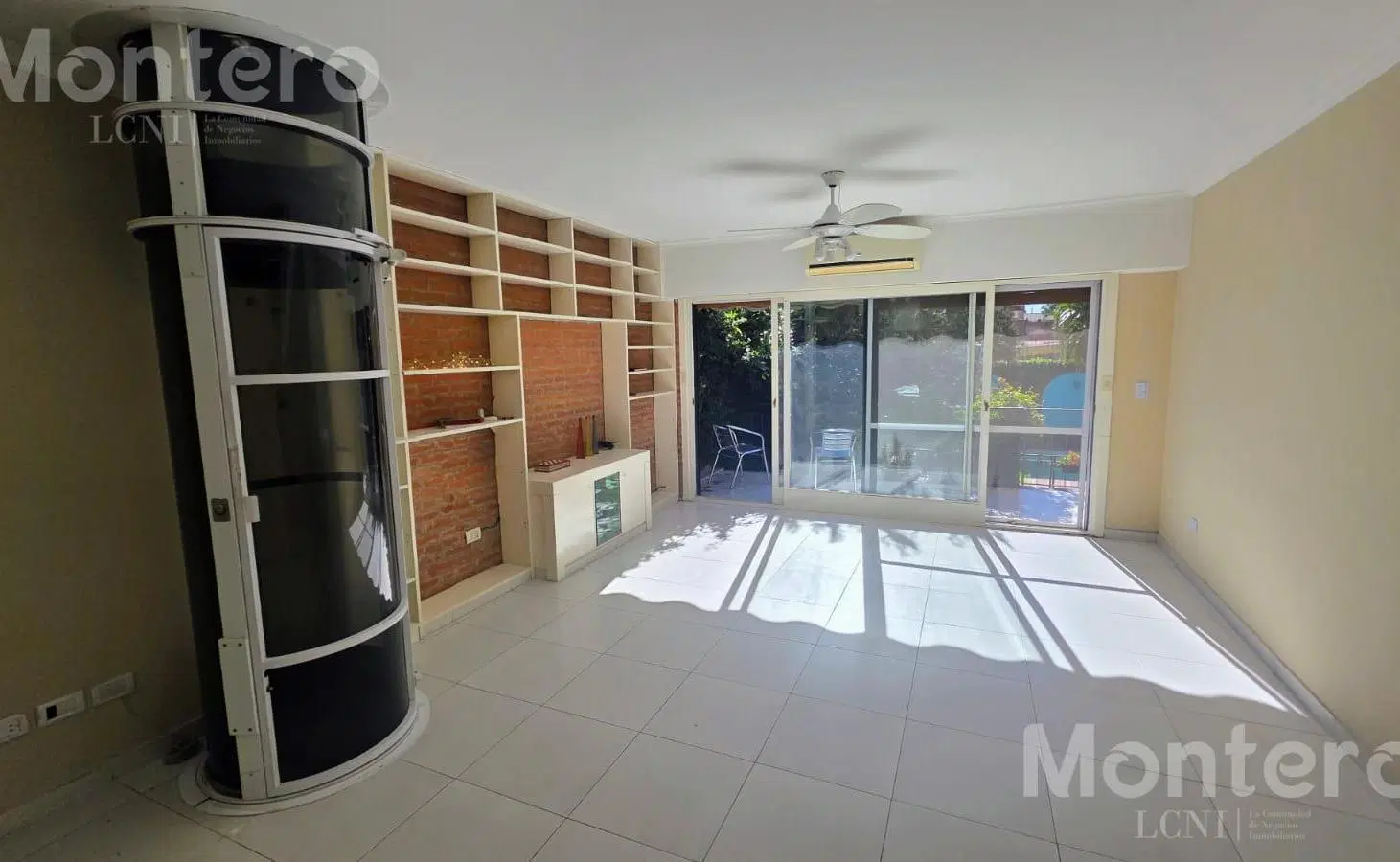 Único PH Tríplex 5 Ambientes Cochera, Jardín, Pileta, Quincho y Ascensor Privado en Floresta 2