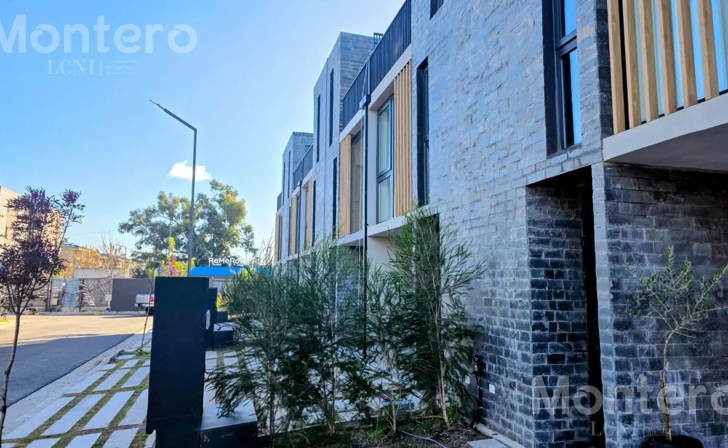 Increíble Casa Tríplex en SUNNY - Camino de los Remeros Tigre - Lote 22 Interno 2