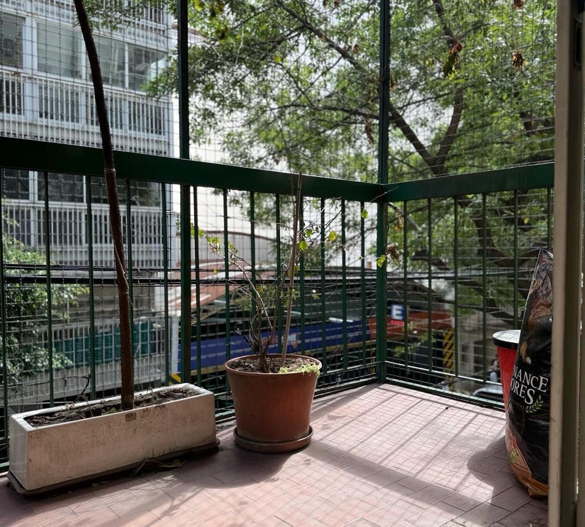 Departamento en Venta 3 dormitorios, balcón al frente en Palermo
