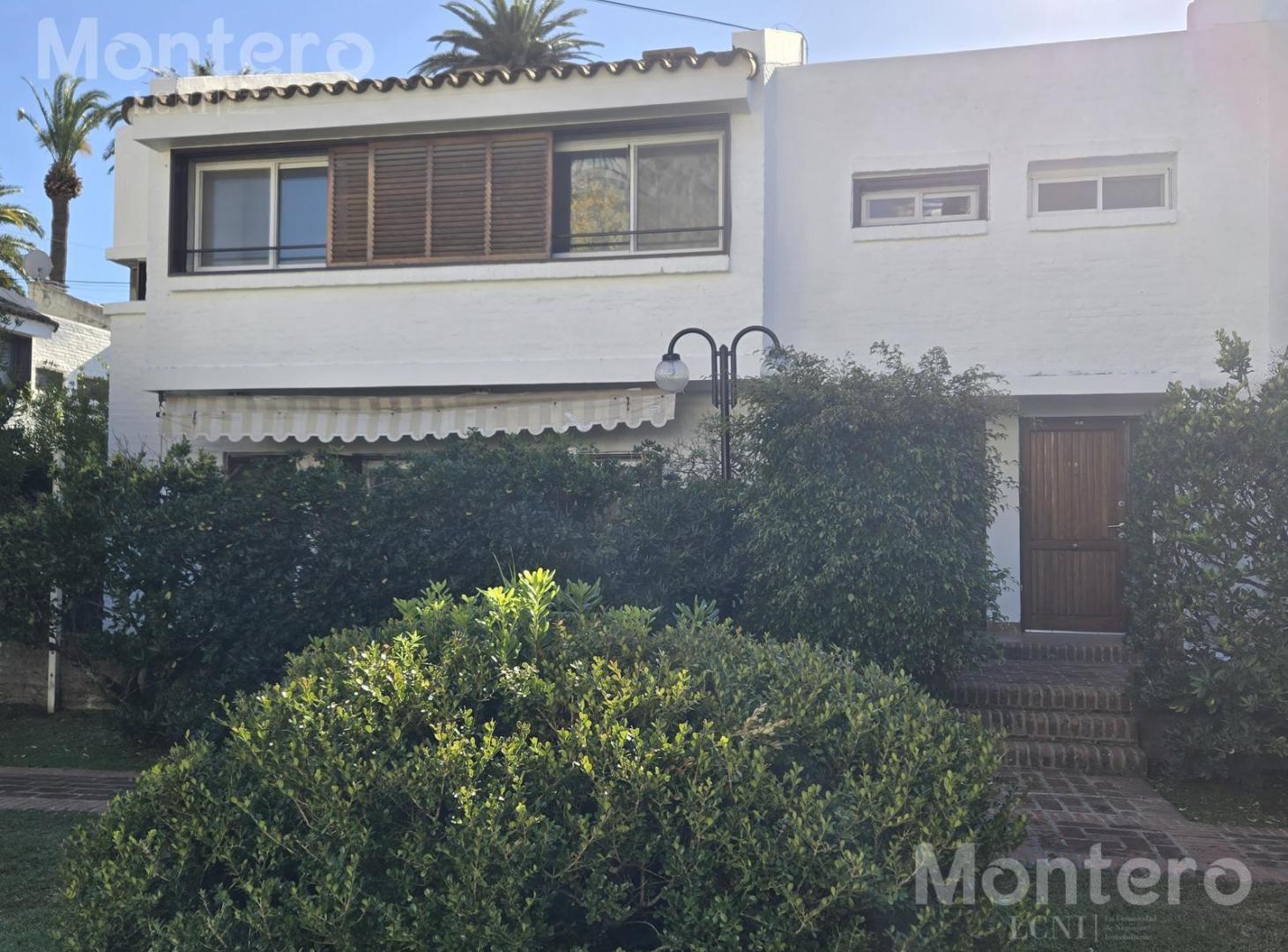Casa en Bungalow Hacoaj con Jardín