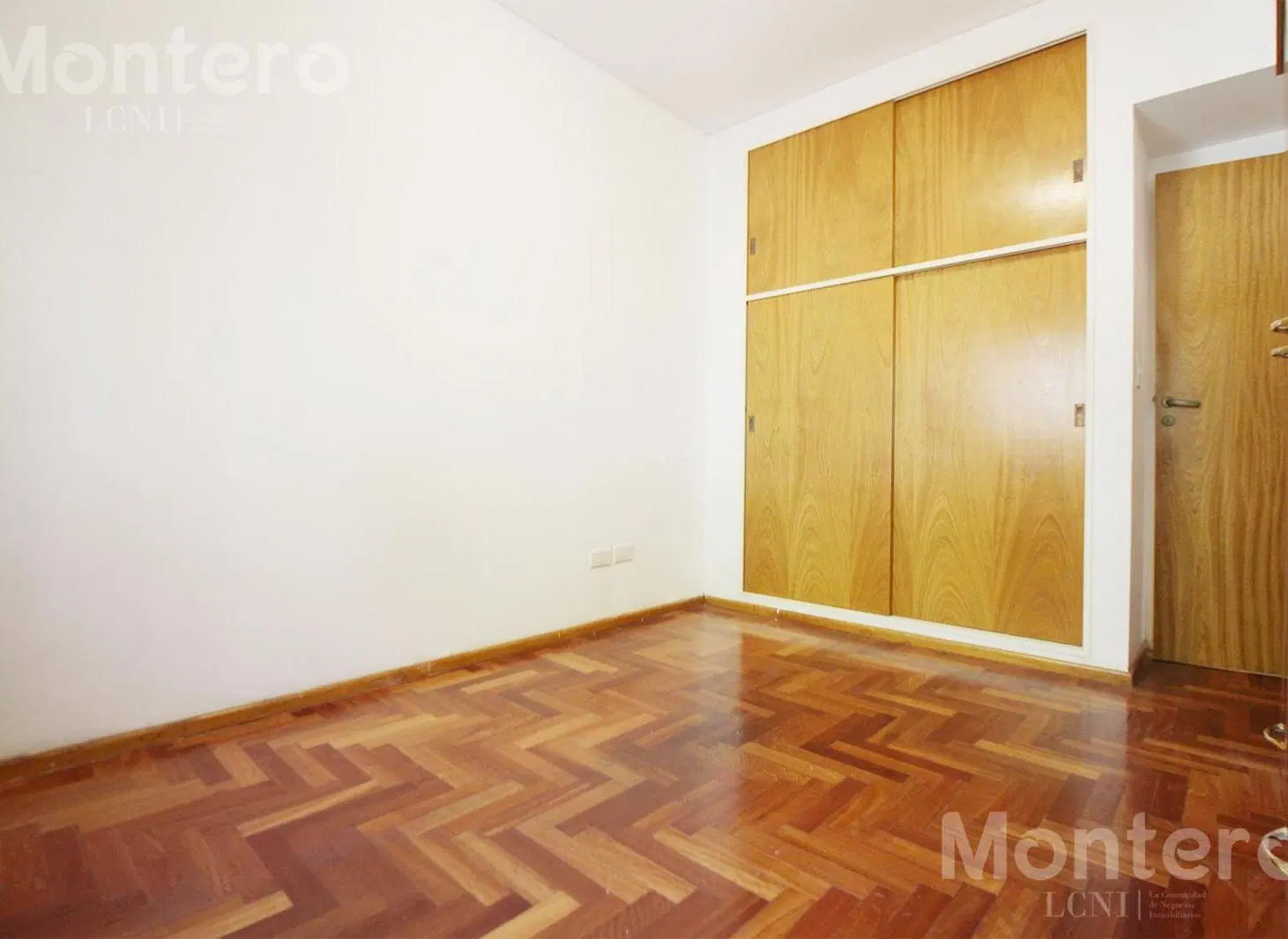 Departamento Almagro , 3 ambientes balcon a la calle,cochera, calefaccion individual, lavadero 5