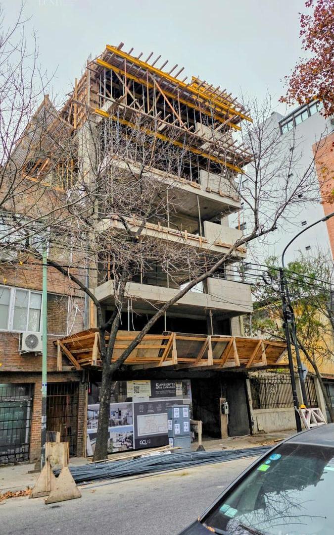 Foto de EMPRENDIMIENTO, PISO 5 AMBIENTES GRAN BALCON TERRAZA CON PARRILLA, imagen 1