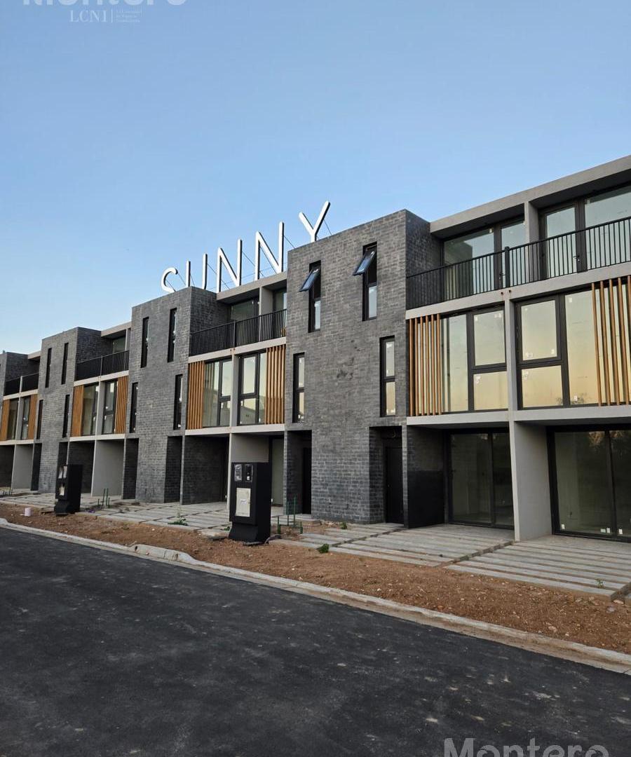 Foto de Casa Tríplex en SUNNY - Camino de los Remeros Tigre - Barrio Privado, imagen 4