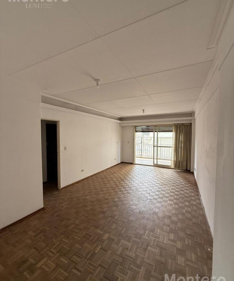 Foto de Departamento de 4 ambientes para actualizar, imagen 5