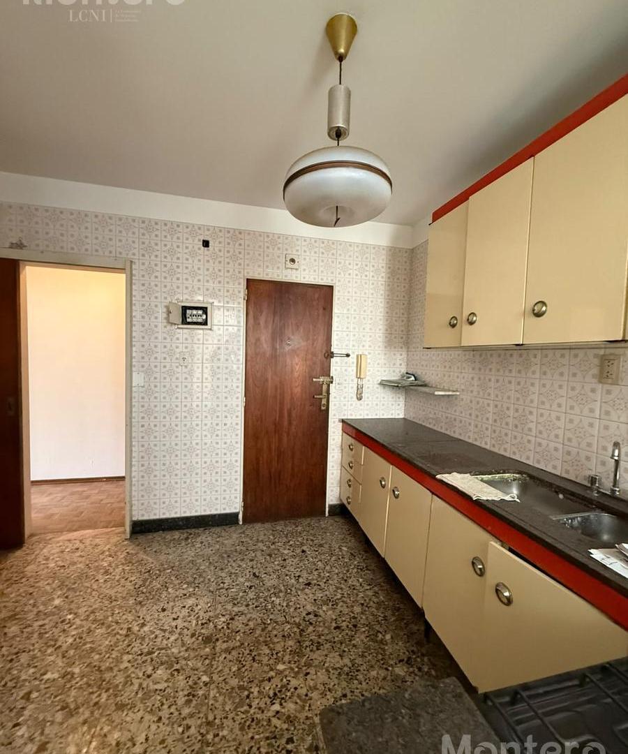 Foto de Departamento de 4 ambientes para actualizar, imagen 3
