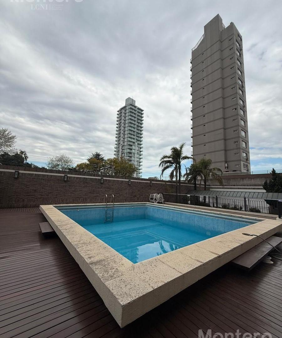Foto de Departamento de 3 amb. en Las Lomitas con Balcon y cochera fija, imagen 2