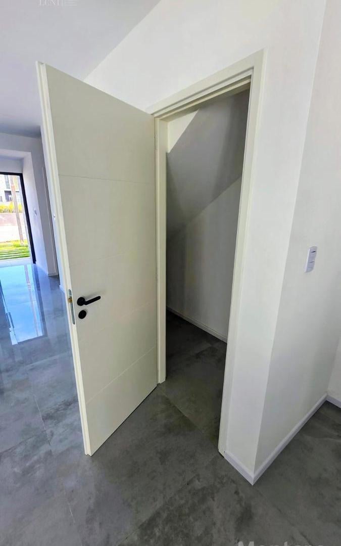 Foto de Casa TrÃplex en SUNNY - Camino de los Remeros Tigre - PARRILLA - Lote, imagen 5