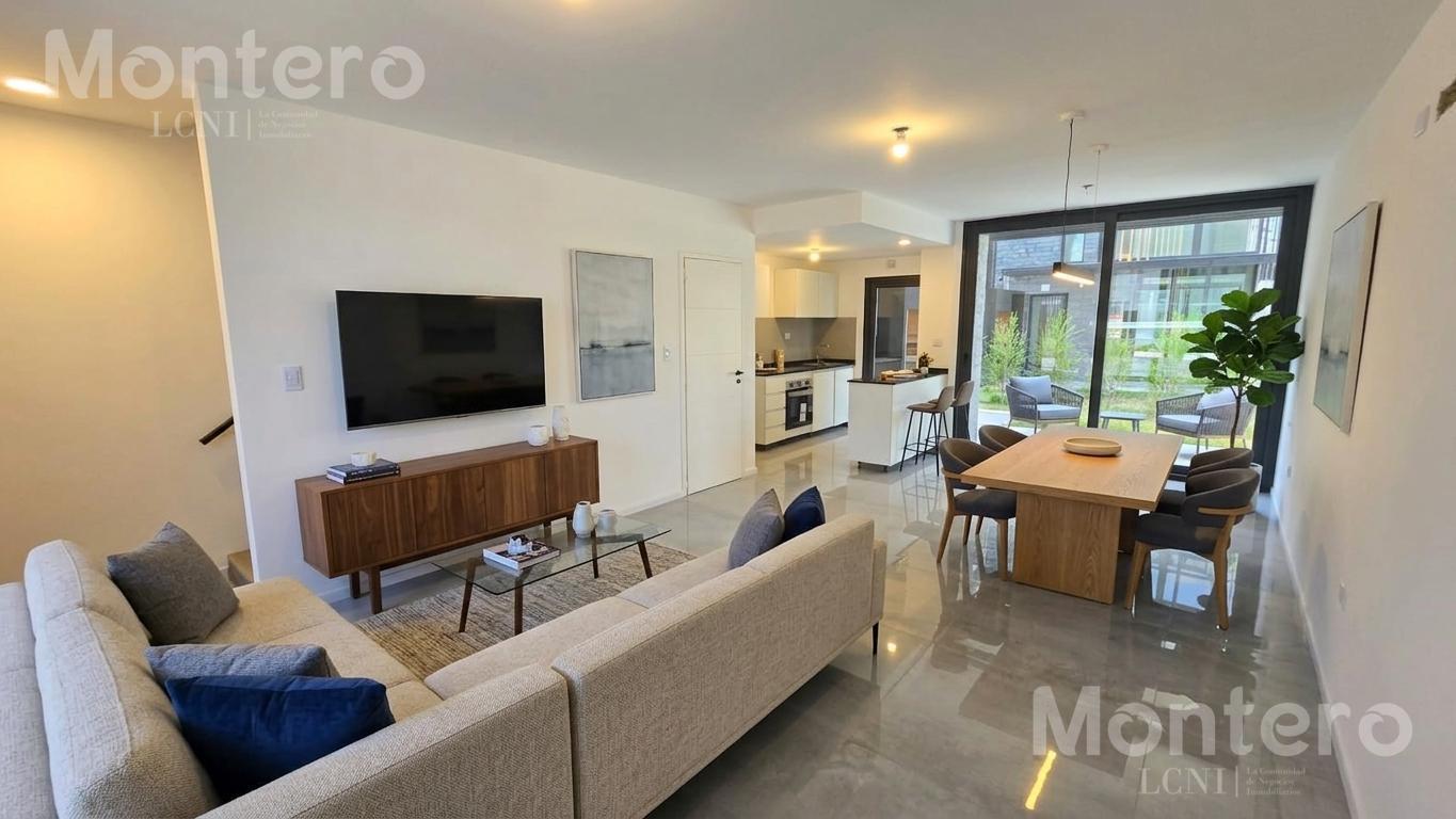 Foto de Casa Tríplex en SUNNY,Camino de los Remeros Tigre, PARRILLA, Lote 84, imagen 1