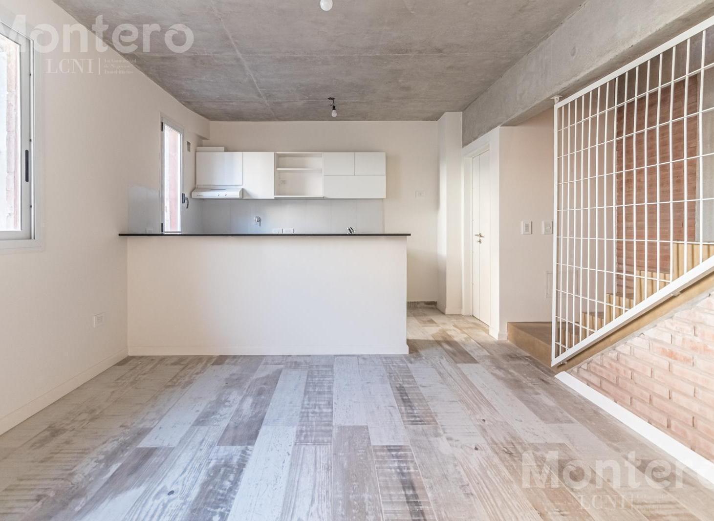 Foto de Venta PH 5 ambientes en Parque Chas a estrenar,cochera, imagen 3