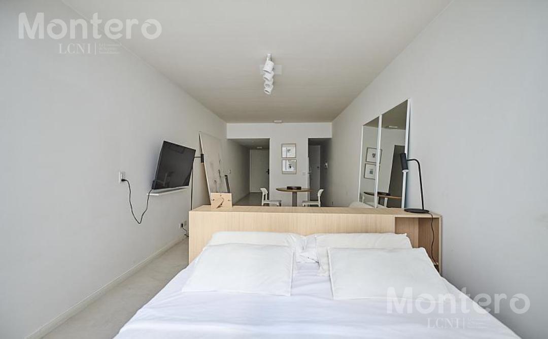 Foto de Monoambiente con patio en Retiro, imagen 1