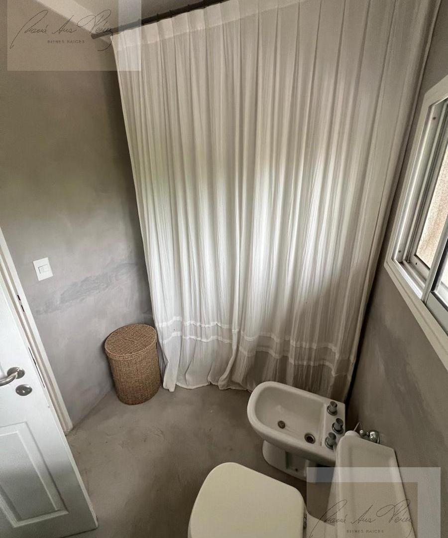 Foto de Casa en venta La Legua, bajada Patricias Argentinas.5 dormitorios.Apto, imagen 4