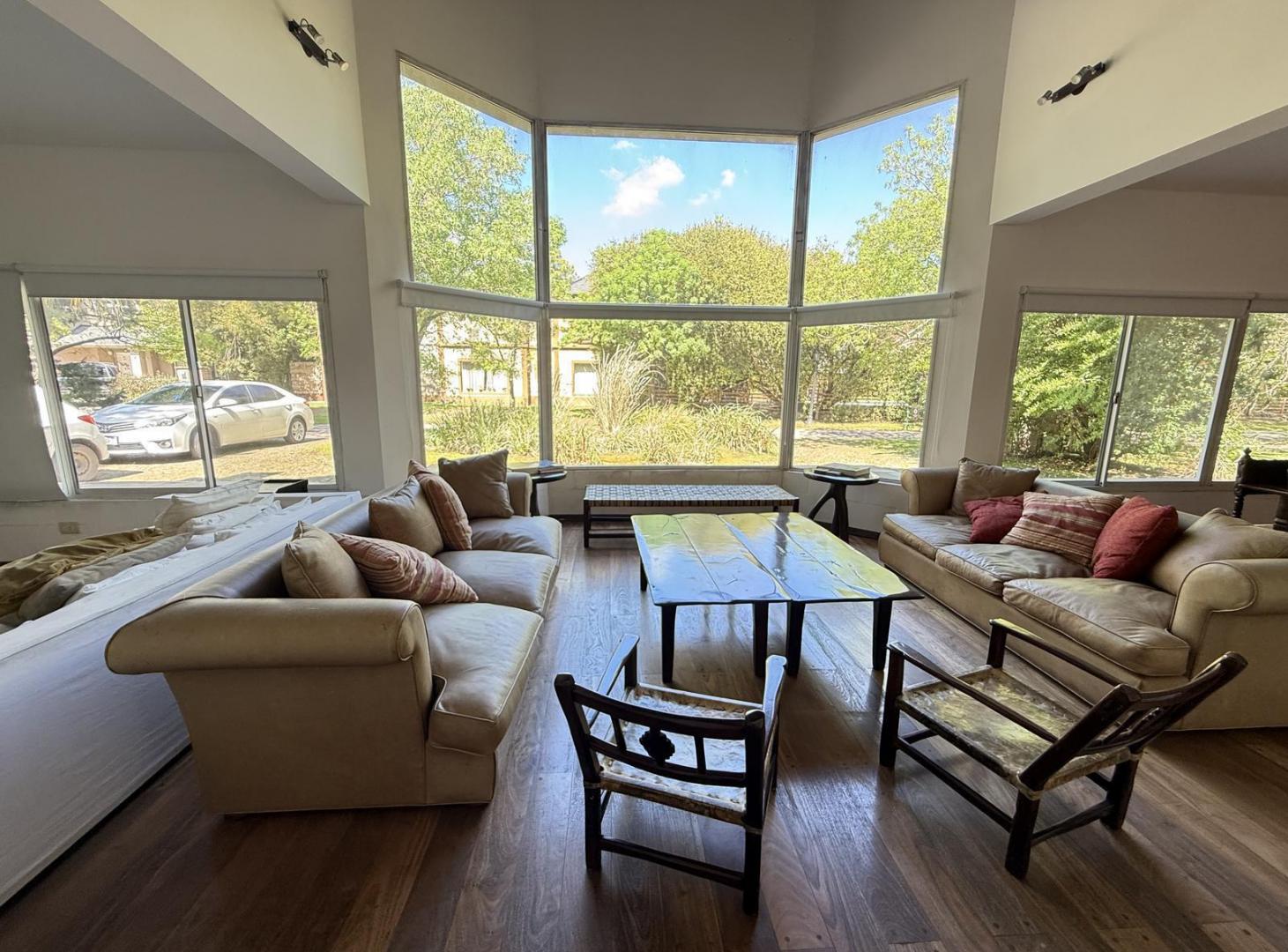 Foto de Casa en venta Barrio Cerrado La Legua. Tres dormitorios . Apto crédito, imagen 3