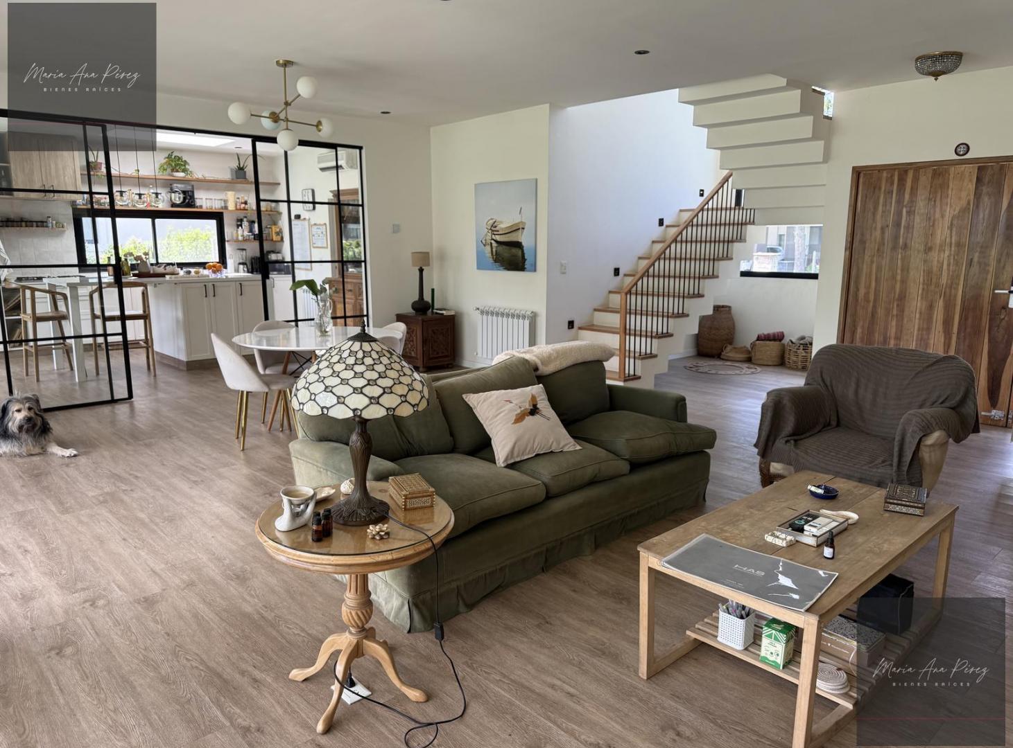 Foto de Casa en venta en Azurra Tortugas. 4 ambientes.Excelente estado., imagen 2