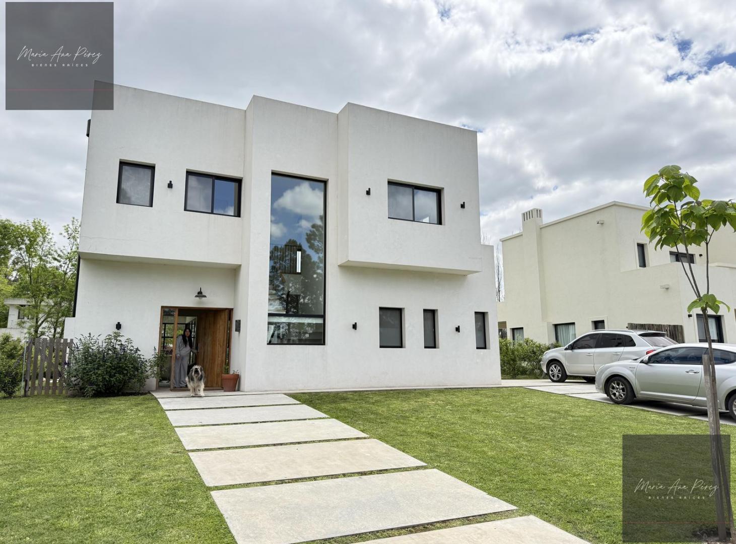 Foto de Casa en venta en Azurra Tortugas. 4 ambientes.Excelente estado., imagen 1