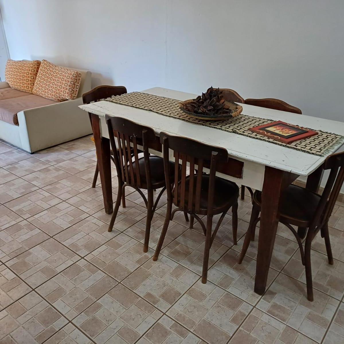 Villa Carlos Paz: Casa en Venta / 3 Dorm. / Galeria / Pileta 2