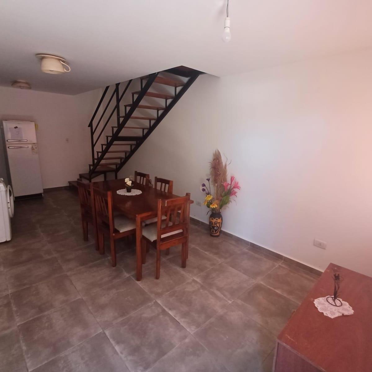 Cuesta Colorada: Dpto en Venta / Dos Dorm. / Cochera / Portón Automático 2