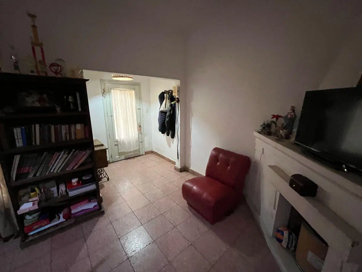 CASA REGALADA EN ALTO-GENERAL PAZ 4