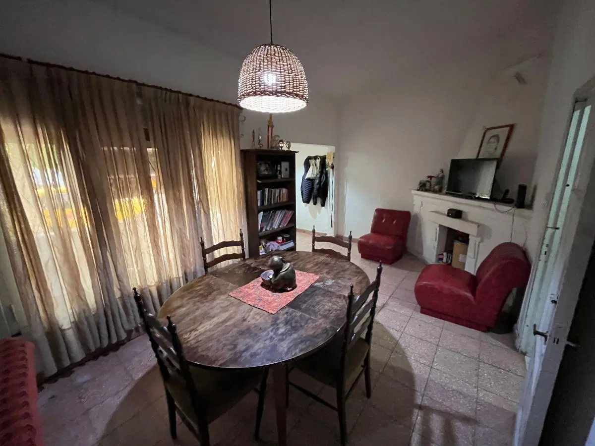 CASA REGALADA EN ALTO-GENERAL PAZ 2