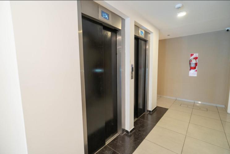 Foto de Para Solteros - 1 Dormitorio en Alberdi a Estrenar, imagen 4