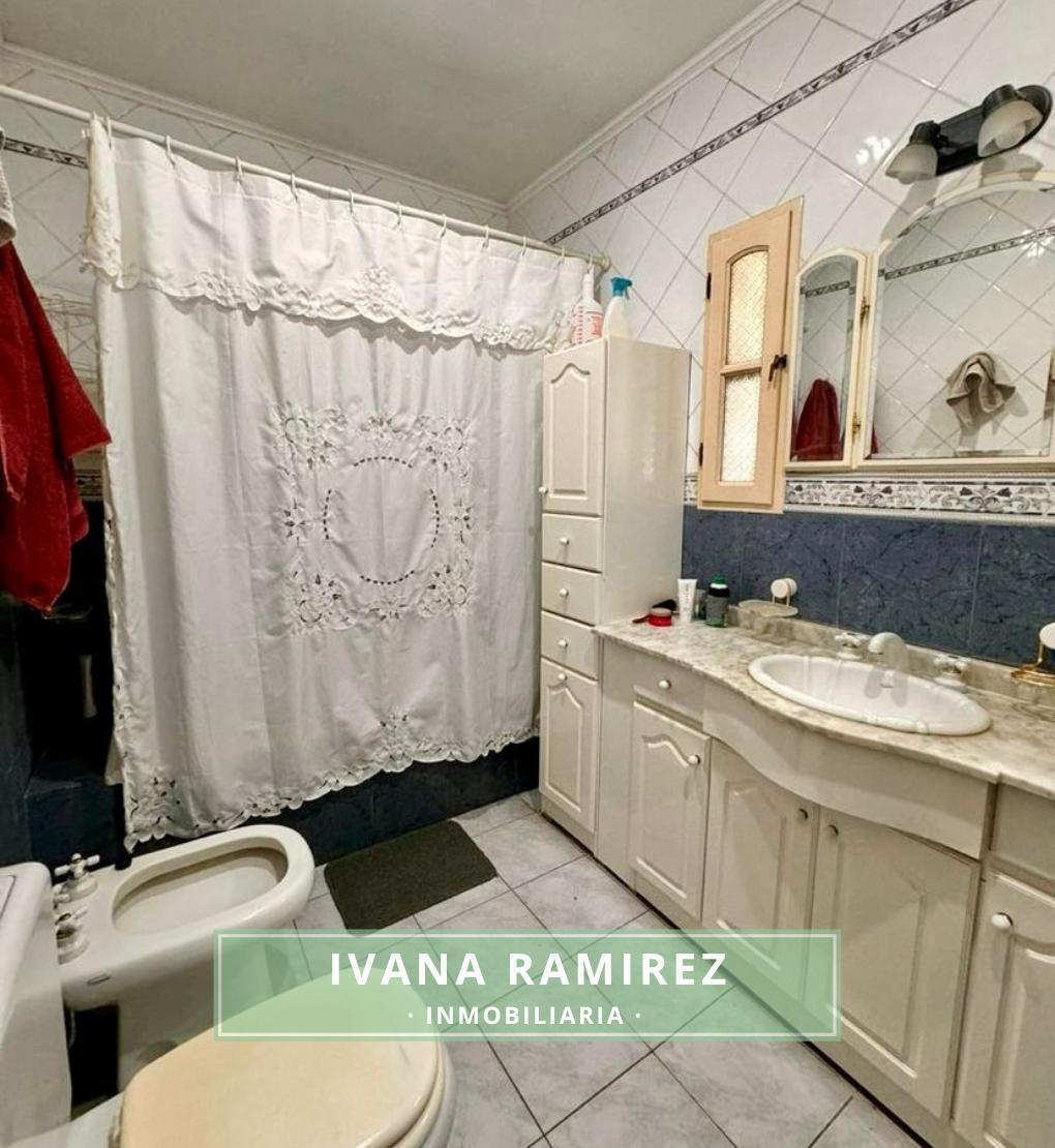 Casa en Venta 5 Amb. - Apta Crédito Hipotecario - Mercedes 1