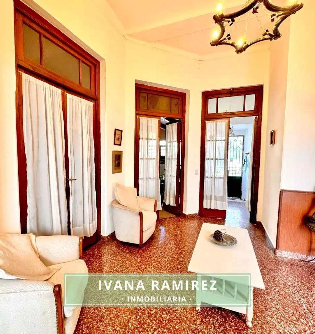 Se Vende Casa 8 Amb. Lista Para Escriturar - Luján Centro 3