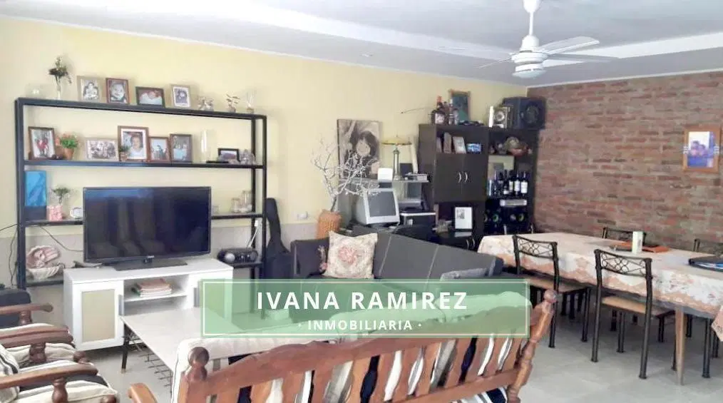 Se Vende Casa Con Dpto, lista para escriturar. - Barrio Los Gallitos, Luján. 3