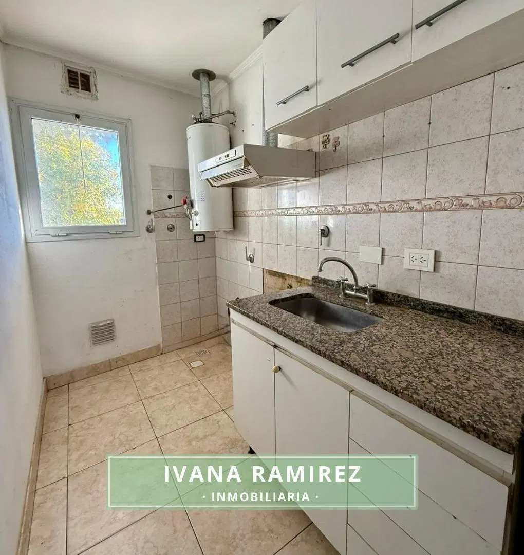 Se alquila departamento de 3 ambientes en barrio Lanusse, Luján. 4