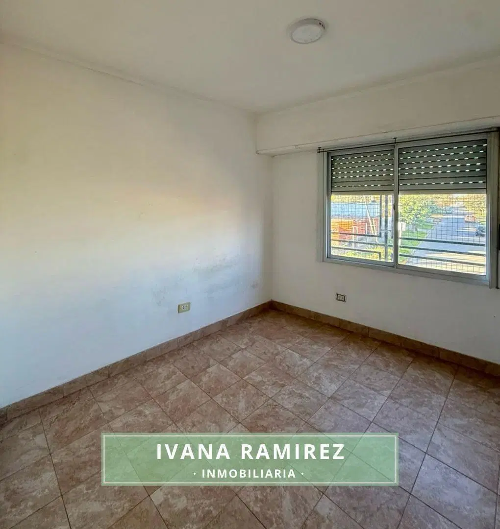 Se alquila departamento de 3 ambientes en barrio Lanusse, Luján. 5