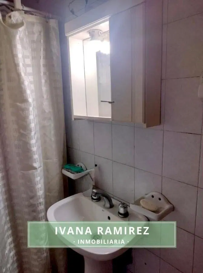 Se venden 2 departamentos de 3 ambientes en un mismo lote, Barrio Sarmiento, Luján. 5