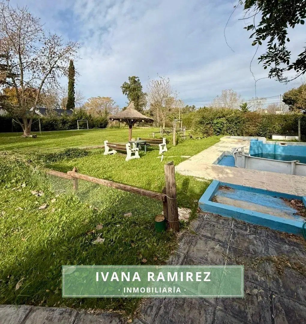 Se Vende Terreno de 1207m2 Con Pileta y Vestuario, en Lezica y Torrezuri, Luján 8