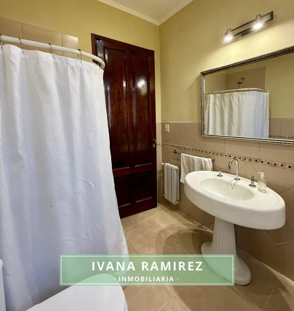 Se vende Hermosa Casa Apta Crédito Hipotecario en Valle Verde, Luján 4