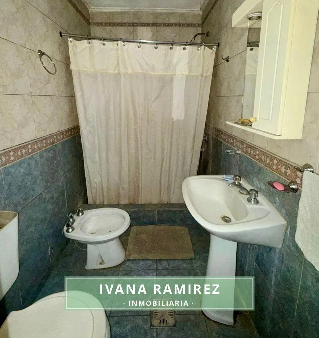Se Vende Casa de 3 Ambientes Sobre un Terreno de 1433,73m2, Luján. 5