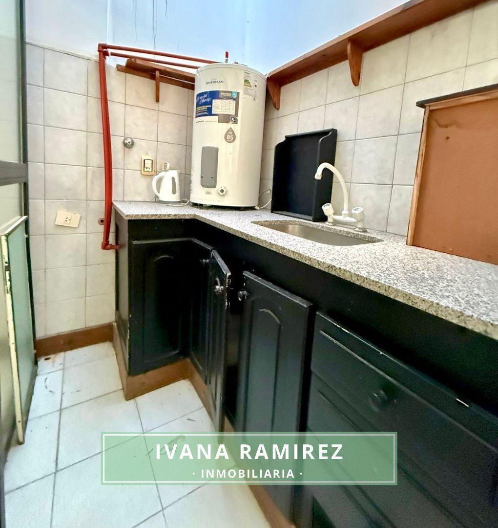 Foto de Propiedad Céntrica en Venta en Mercedes, Apta Crédito Hipotecario., imagen 2