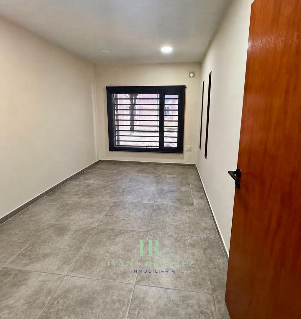 Se Alquila Oficina En Pleno Centro de Luján