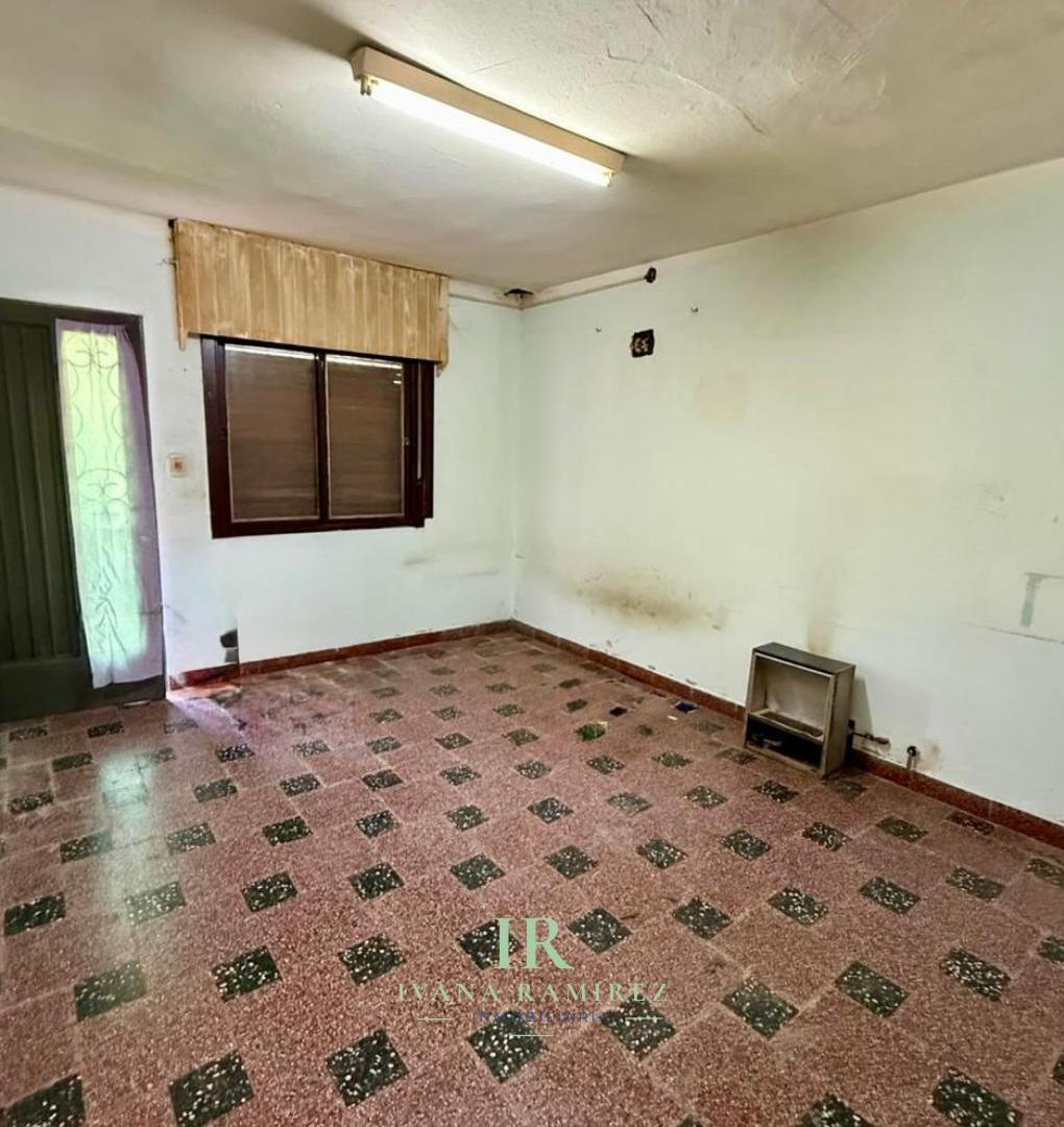 Foto de Se Vende Casa de 3 Ambientes APTA CRÉDITO HIPOTECARIO - Luján, imagen 1